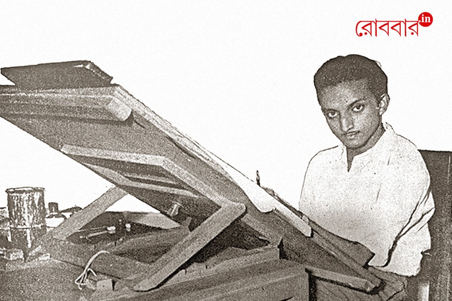 An article about Ranen Ayan Dutt। Robbar