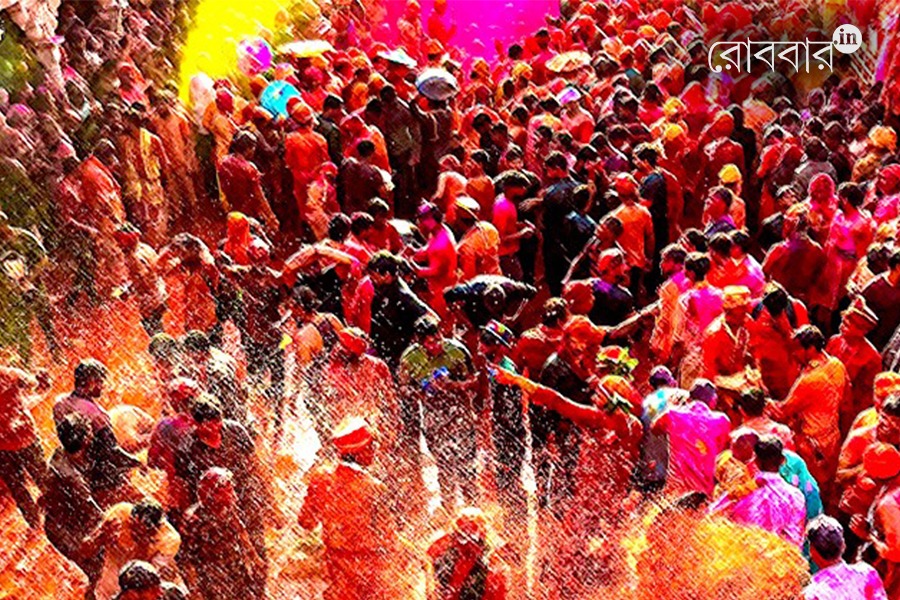 an article on holi in vrindavan by riya deb roy। robbar