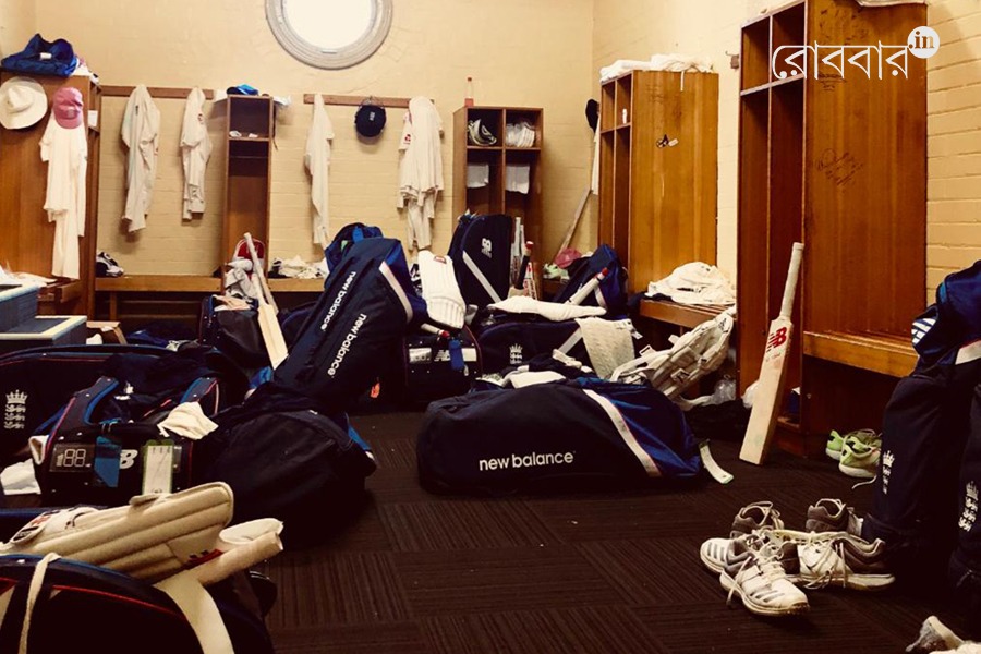 Superstitions in cricket। Robbar