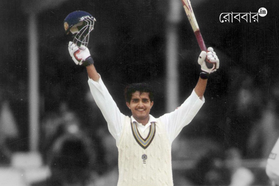 An article about Sourav Ganguly on his birth anniversary। Robbar