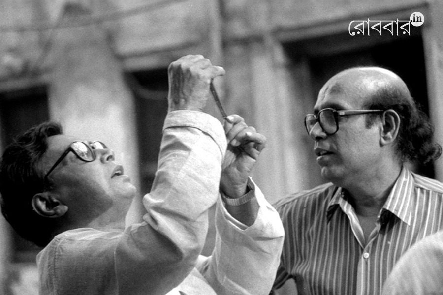 Friendship between Ganesh Pyne and Buddhadeb Dasgupta। Robbar