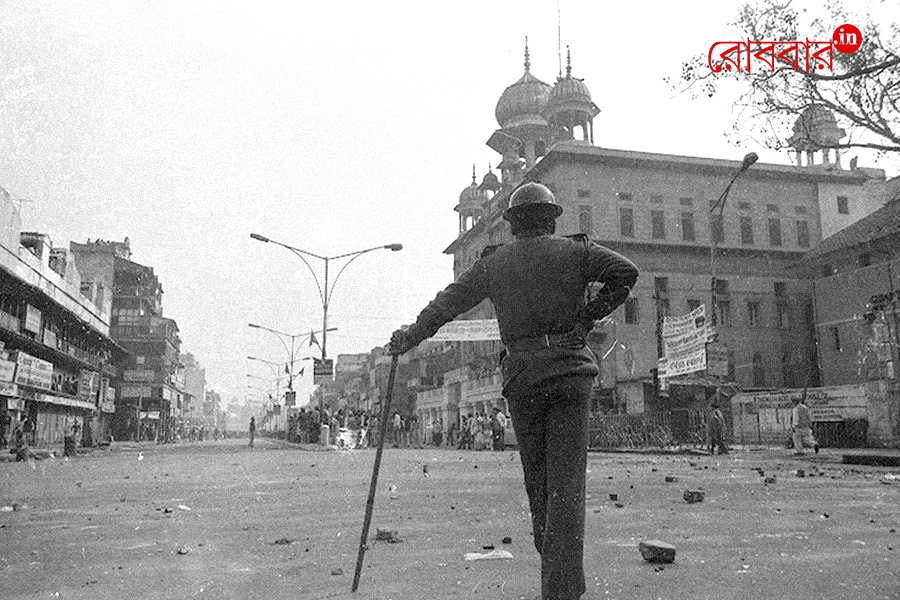 11th-episode-of-care-of-doordarshan-by-chaitali-dasgupta। Robbar