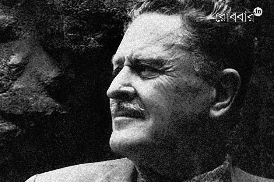 10th episode of gaans and roses by prabuddha banerjee। Robbar