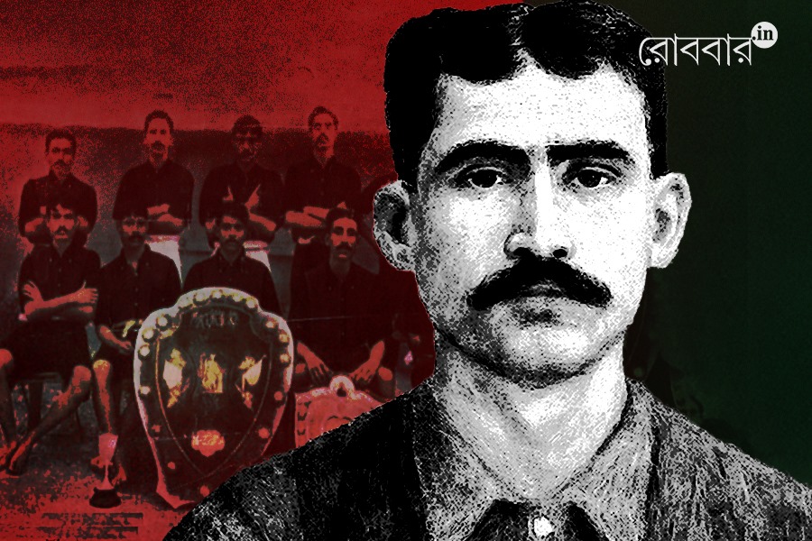 Mohunbagan, Shibdas Bhaduri and historical 1911 shield | Robbar