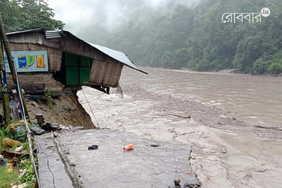 Article on flood and disaster in North Bengal। Robbar