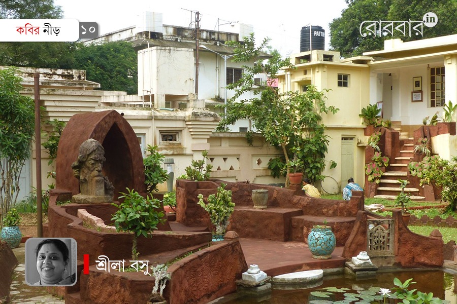 Rabindranath in Udayan and chitrabhanu | Robbar