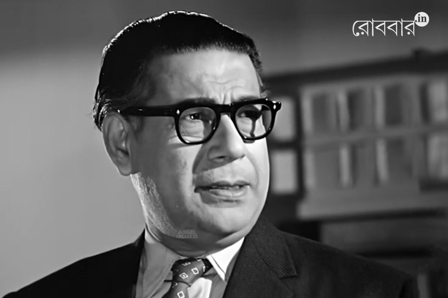 Remembering Indian actor Kamal Mitra। Robbar