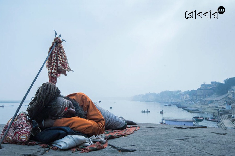 article about winter season in Varanasi। Robbar