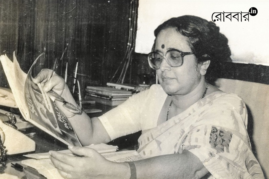 An obituary of Pratikshan editor swapna deb | Robbar