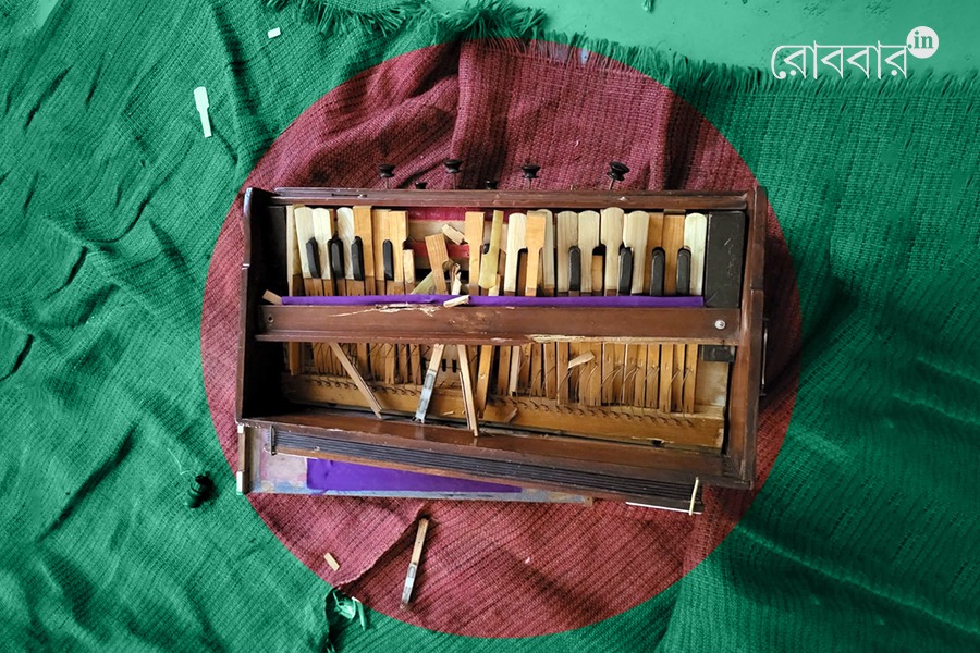 Violent protests have erupted in Bangladesh। Robbar