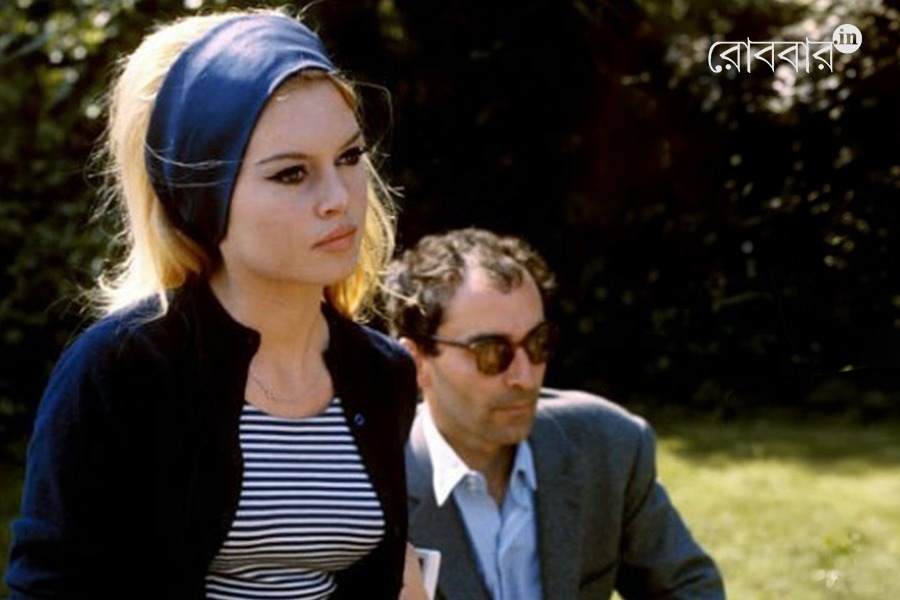 how-jean-luc-godard-redefines-modern-female-protagonist | Robbar