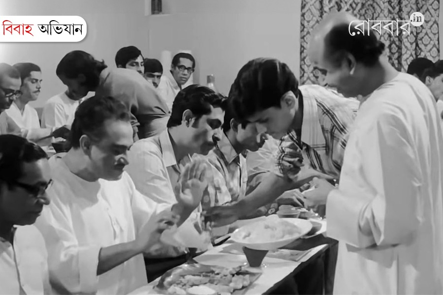 evolution of menu and foodings of bengali marriage | Robbar