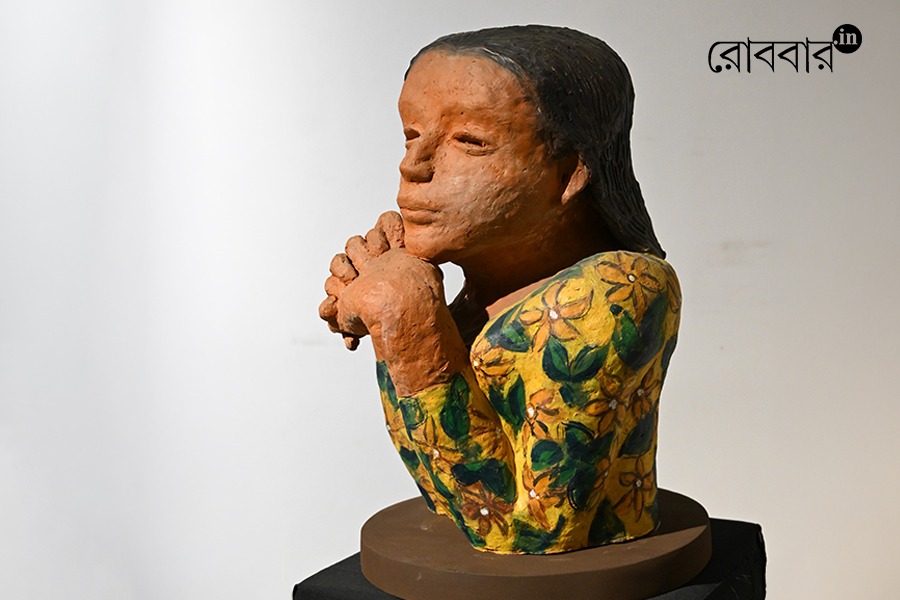 philosophy behind the sculptures of Alakananda Sengupta | Robbar