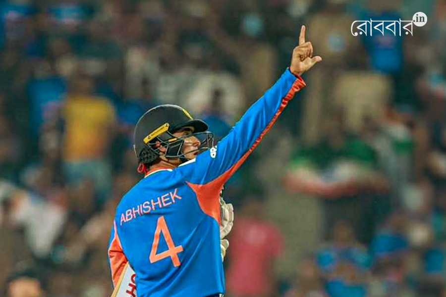 team india and abhishek sharma's comeback in world cup। Robbar