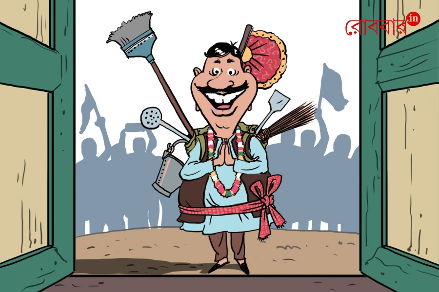 how common people are being used by power | Robbar