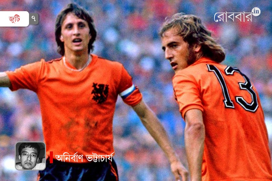 johan cruyff with johan neeskens: football and friendship। Robbar