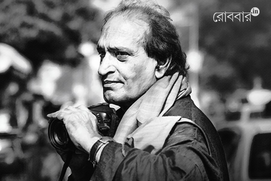 Raghu Rai’s Calcutta: A Timeless Portrait of the City’s Soul।Robbar