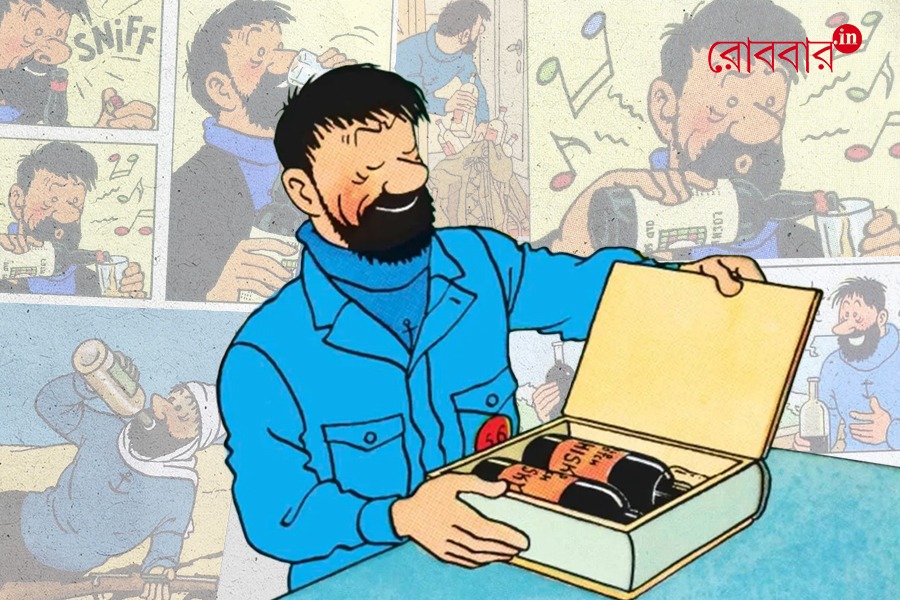 Whiskey Defines Captain Haddock in Tintin Comics। Robbar