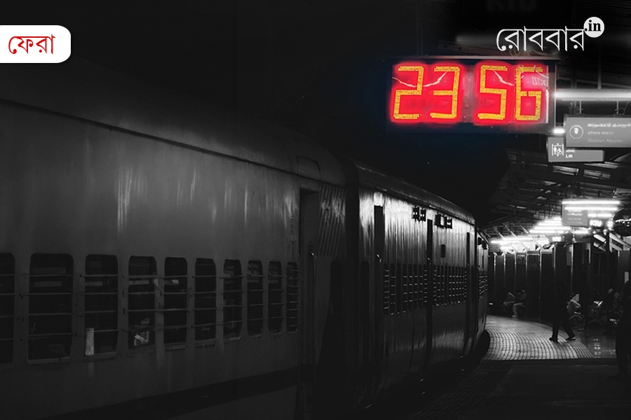 The Last Train: More Than Just the Final Ride। Robbar