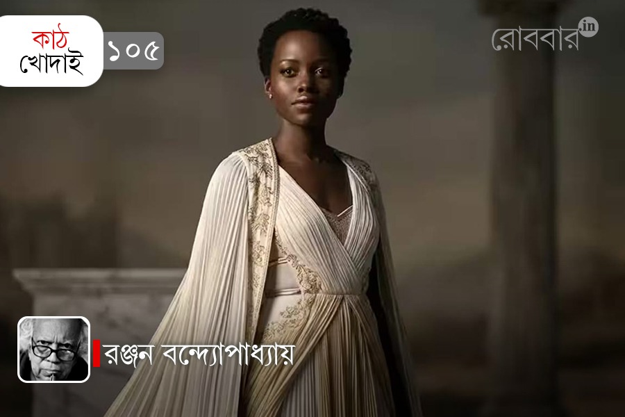 Christopher Nolan’s Bold Take on Helen in The Odyssey। Robbar